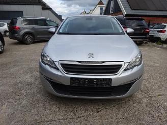 Uttjänta bilar auto Peugeot 308 308 SW (L4/L9/LC/LJ/LR), Combi 5-drs, 2014 / 2021 1.6 BlueHDi 115 2015/4