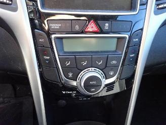 Hyundai I-30 i30 (GDHB5), Hatchback, 2011 1.6 GDI Blue 16V picture 23