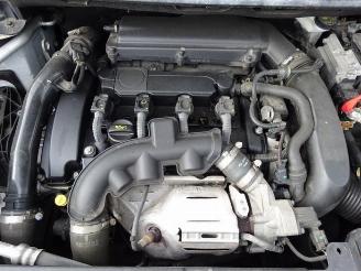 Peugeot 5008 5008 II (M4/MC/MJ/MR), MPV, 2016 / 2024 1.6 THP 165 picture 5