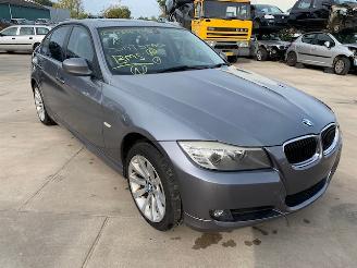 BMW 3-serie 320 i SPACEGRAU METALLIC (A52) picture 1