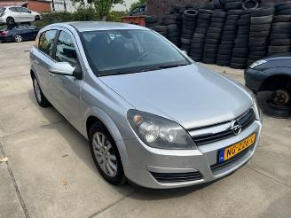 Opel Astra 1.4i picture 1
