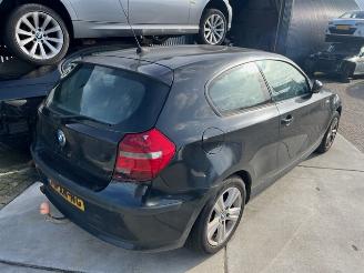 BMW 1-serie 118 D picture 3