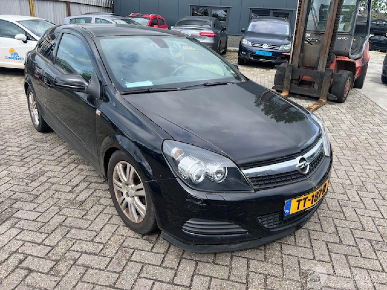 Opel Astra 1.4 GTC