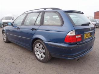 BMW 3-serie 318 touring picture 2