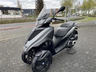 dañado motos Piaggio MP3 300 Yourban Autorijbewijs 2017/5