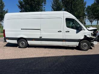 Mercedes Sprinter 317 1.9 CDI L3 Select HD picture 17