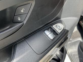 Mercedes Vito 110 CDI Navigatie 2.0D Airco picture 13