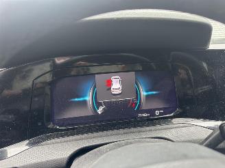 Volkswagen Golf 2.0 TSI GTI picture 16