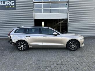 Volvo V-60 2.0 B3 Essential Edition picture 4