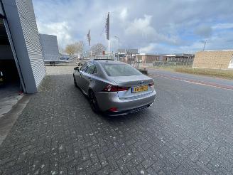 Lexus IS 300h Sport Edition picture 3