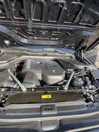 BMW 5-serie Touring 530e M Sport Edition picture 25