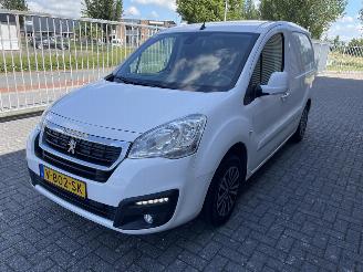 Unfall Kfz Van Peugeot Partner 120 1.6 BlueHDi 100 L1 Première S&S 2018/9