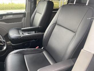 Volkswagen Transporter Dubbelcabine met weinig km. 2.0 TDI L2H1 DC Trendline picture 18