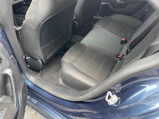 Mercedes Cla-klasse met weinig km. 200 Business Solution AMG picture 22