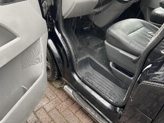 Volkswagen Transporter 2.0 TDI L2H1 DC Comfortline picture 17