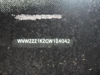 Volkswagen Golf Golf VI (5K1) Hatchback 2.0 GTI 16V (CCZB) [155kW]  (04-2009/11-2012) picture 5