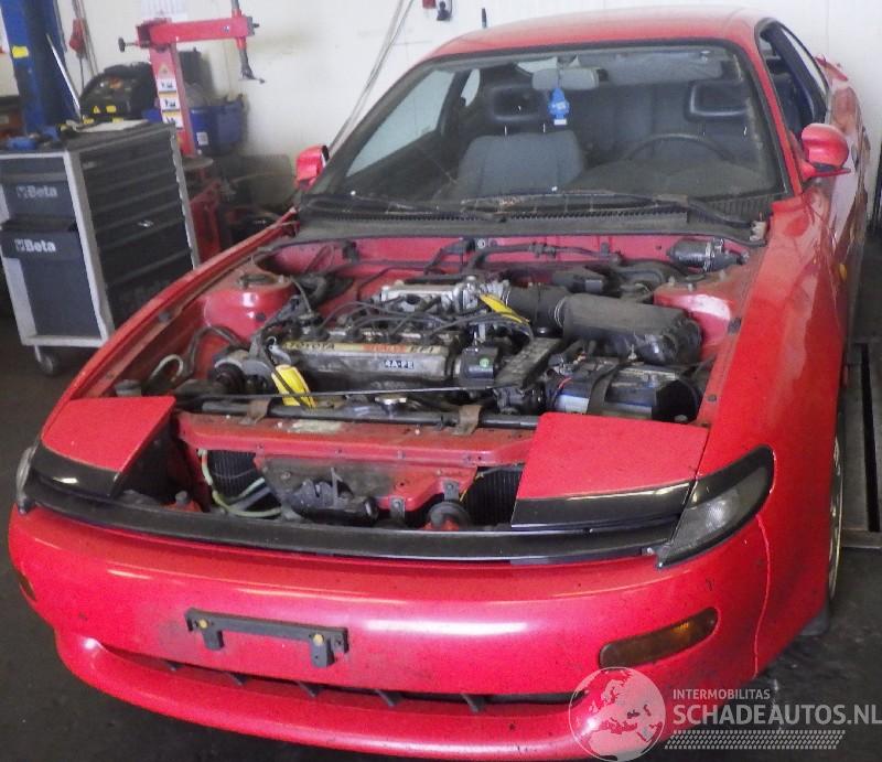 Toyota Celica Celica (T18) Liftback 1.6 STi 16V (4AFE) [77kW]  (10-1989/11-1993)