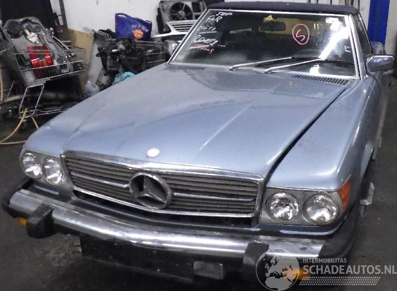 Mercedes SL SL (R107) Cabrio 560 SL (M117.968) [169kW]  (09-1985/12-1989)