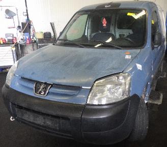 Peugeot Partner Partner/Ranch Van 1.6 HDI 75 (DV6BTED4(9HW)) [55kW]  (02-2006/07-2008)= picture 1