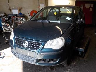 Volkswagen Polo Polo (9N1/2/3) Hatchback 1.2 12V (AZQ) [47kW]  (10-2001/07-2007) picture 1