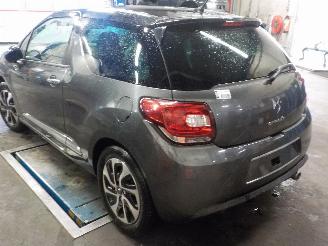 Citroën DS3 DS3 (SA) Hatchback 1.6 e-HDi (DV6DTED(9HP)) [68kW]  (11-2009/07-2015) picture 3