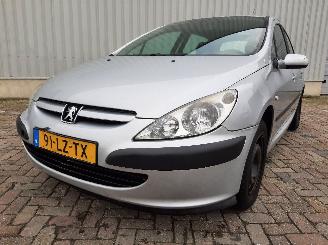 Sloopauto Peugeot 307 307 (3A/C/D) Hatchback 1.6 16V (TU5JP4(NFU)) [80kW]  (08-2000/11-2007)= 2003/7