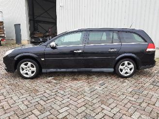 Opel Vectra Vectra C Caravan Combi 1.9 CDTI 120 (Z19DT(Euro 4)) [88kW]  (04-2004/0=
1-2009) picture 3