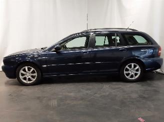 Jaguar X-type X-type Estate Combi 2.0 D 16V (FMBA) [96kW]  (02-2004/12-2009) picture 4