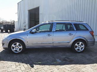 Opel Astra Astra H SW (L35) Combi 1.9 CDTi 16V 150 (Z19DTH(Euro 4)) [110kW]  (09-=
2004/10-2010) picture 4