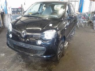 disassembly passenger cars Renault Twingo Twingo III (AH) Hatchback 5-drs 1.0 SCe 70 12V (H4D-400(H4D-A4)) [52kW=
]  (09-2014/...) 2016/1