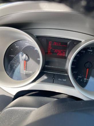 Seat Ibiza Ibiza IV (6J5) Hatchback 5-drs 1.2 TDI Ecomotive (CFWA) [55kW]  (06-20=
10/03-2012) picture 2