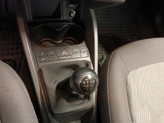 Seat Ibiza Ibiza IV (6J5) Hatchback 5-drs 1.2 TDI Ecomotive (CFWA) [55kW]  (06-20=
10/03-2012) picture 21