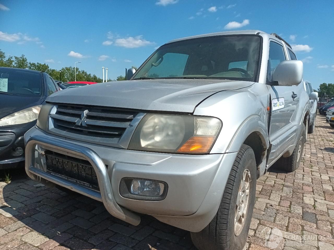 Mitsubishi Pajero Pajero/Shogun Canvas Top (V6/7) Terreinwagen 3.2 DI-D 16V (4M41) [118k=
W]  (10-2001/12-2006)