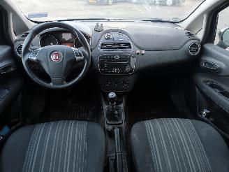 Fiat Punto Punto Evo (199) Hatchback 1.2 Euro 5 (169.A.4000(Euro 5)) [51kW]  (10-=
2009/02-2012) picture 15