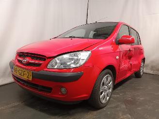 Hyundai Getz Getz Hatchback 1.4i 16V (G4EEG) [71kW]  (08-2005/12-2010) picture 3