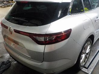 Renault Mégane Megane IV Estate (RFBK) Combi 5-drs 1.5 Energy dCi 110 (K9K-656(K9K-G6=
)) [81kW]  (04-2016/...) picture 4