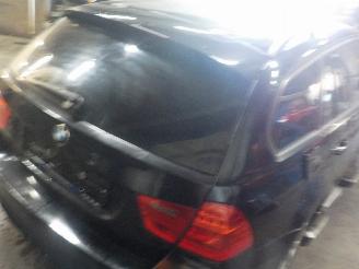 BMW 3-serie 3 serie Touring (E91) Combi 318d 16V (N47-D20C) [105kW]  (09-2007/12-2=
013) picture 4