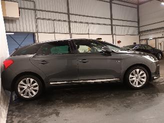 Citroën DS5 DS5 (KD/KF) Hatchback 5-drs 2.0 HDi 16V 200 Hybrid4 (DW10CTED4(RHC)) [=
120kW]  (12-2011/07-2015) picture 5