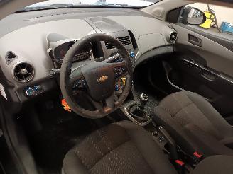 Chevrolet  Aveo (300) Hatchback 1.3 D 16V (LSF) [70kW]  (07-2011/12-2015) picture 14