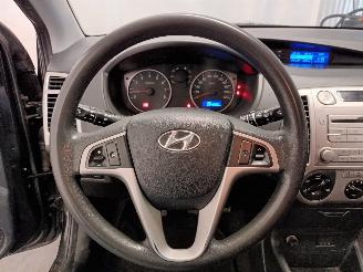 Hyundai I-20 i20 Hatchback 1.2i 16V (G4LA) [57kW]  (09-2008/12-2012) picture 20