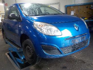 Renault Twingo Twingo II (CN) Hatchback 1.2 (D7F-800) [43kW]  (03-2007/07-2014) picture 2