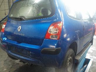 Renault Twingo Twingo II (CN) Hatchback 1.2 (D7F-800) [43kW]  (03-2007/07-2014) picture 4