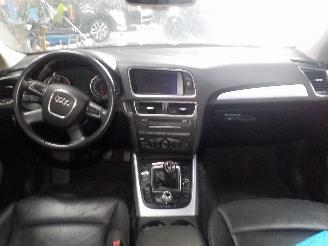 Audi Q5 Q5 (8RB/RX) SUV 2.0 TDI 16V (CJCA) [105kW]  (11-2010/...) picture 5