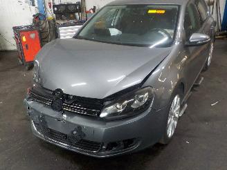 uszkodzony samochody osobowe Volkswagen Golf Golf VI (5K1) Hatchback 1.4 TSI 122 16V (CAXA(Euro 5)) [90kW]  (10-200=
8/11-2012) 2009/4