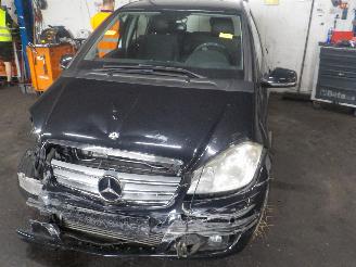 Damaged car Mercedes A-klasse A (W169) Hatchback 2.0 A-180 CDI 16V (OM640.940(Euro 4)) [80kW]  (09-2=
004/06-2012) 2010/7
