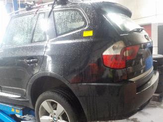 BMW X3 X3 (E83) SUV 2.0d 16_V (M47-N) [110kW]  (10-2004/09-2007) picture 4