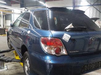 Subaru Impreza Impreza II Plus (GG) Hatchback 5-drs 1.5 R 16V (EL15) [77kW]  (05-2006=
/02-2008) picture 4