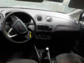 Seat Ibiza Ibiza IV (6J5) Hatchback 5-drs 1.2 12V (CGPB) [44kW]  (07-2009/05-2011=
) picture 5