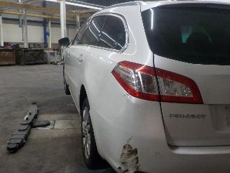 Peugeot 508 508 SW (8E/8U) Combi 1.6 HDiF 16V (DV6C(9HD)) [84kW]  (02-2012/12-2018=
) picture 4