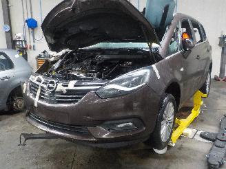 Opel Zafira Zafira Tourer (P12) MPV 1.6 CDTI 16V ecoFLEX 134 (B16DTH(Euro 6)) [99k=
W]  (11-2016/05-2018) picture 1